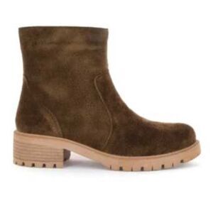 Seven7 Tan Ankle Boots(Size 8)